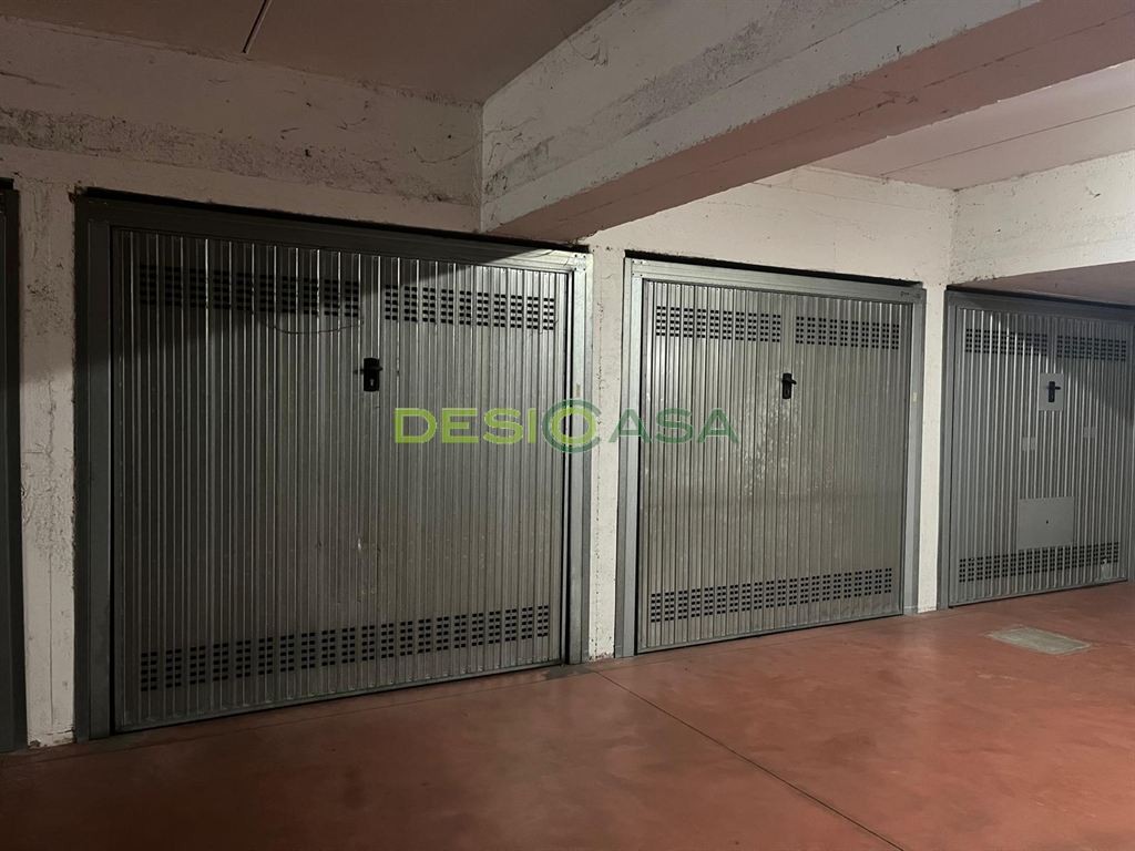 BOX IN AFFITTO IN ZONA PISCINA A DESIO